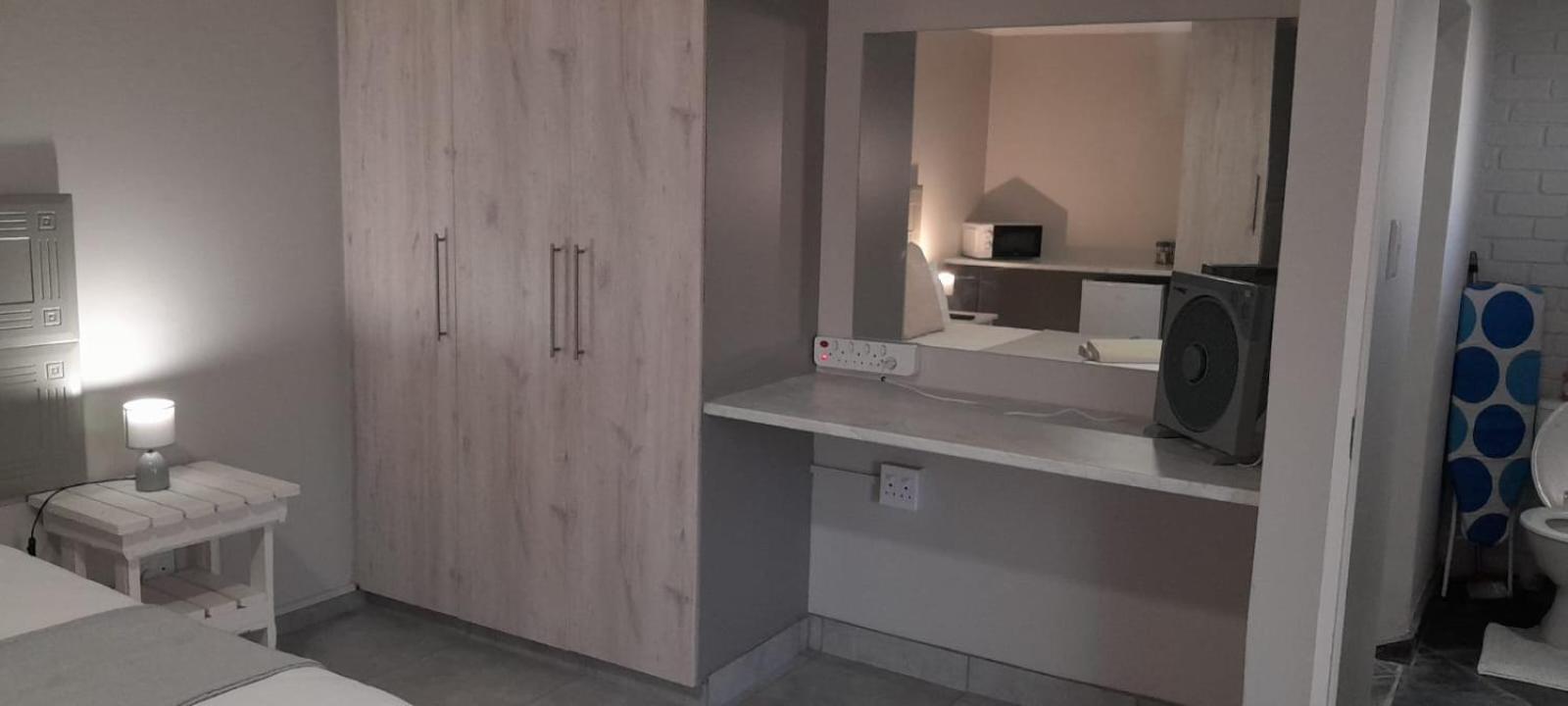 Kelzane Self-Catering Hotell Gonubie Eksteriør bilde