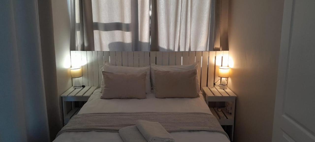 Kelzane Self-Catering Hotell Gonubie Eksteriør bilde