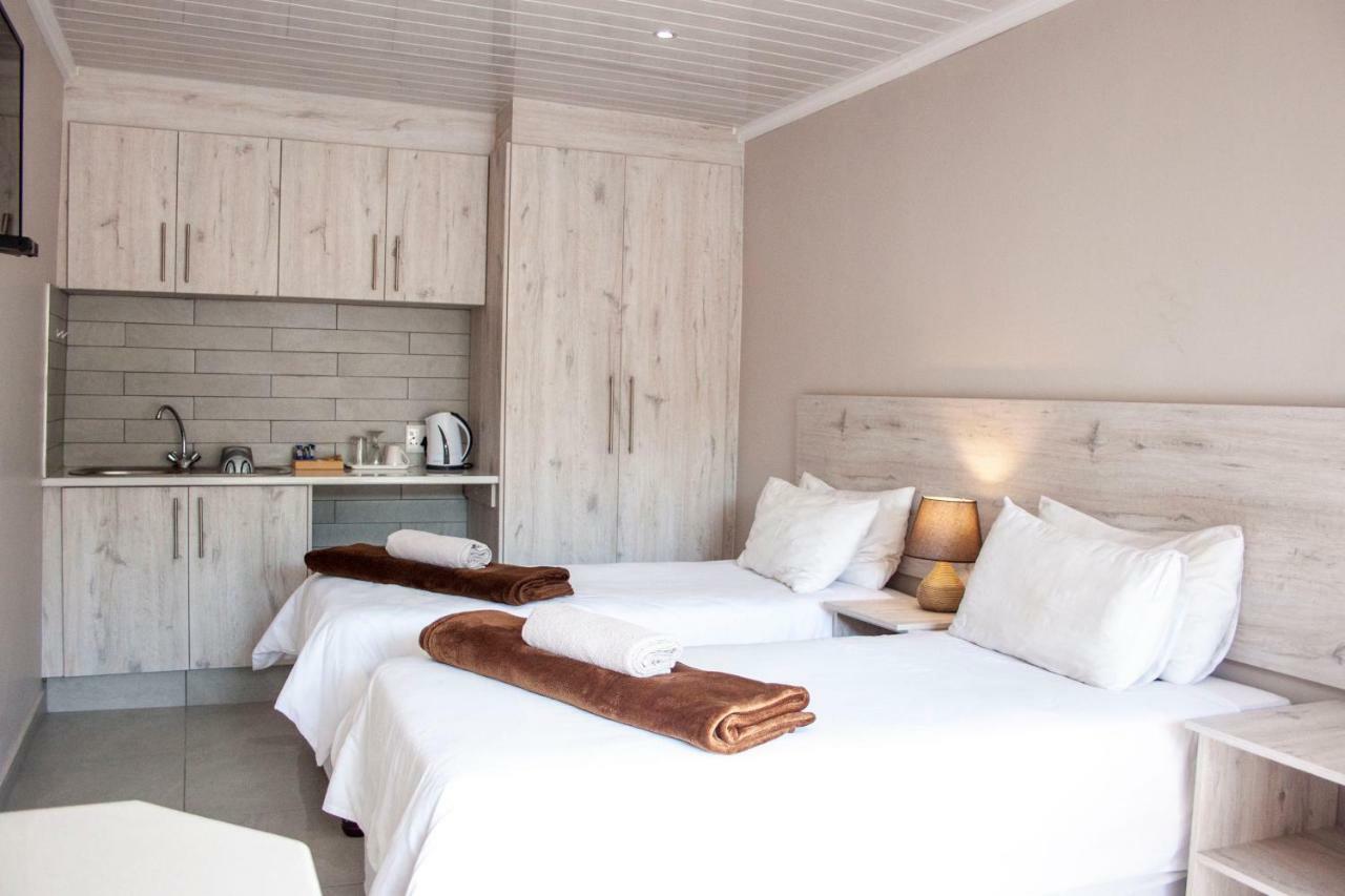 Kelzane Self-Catering Hotell Gonubie Eksteriør bilde