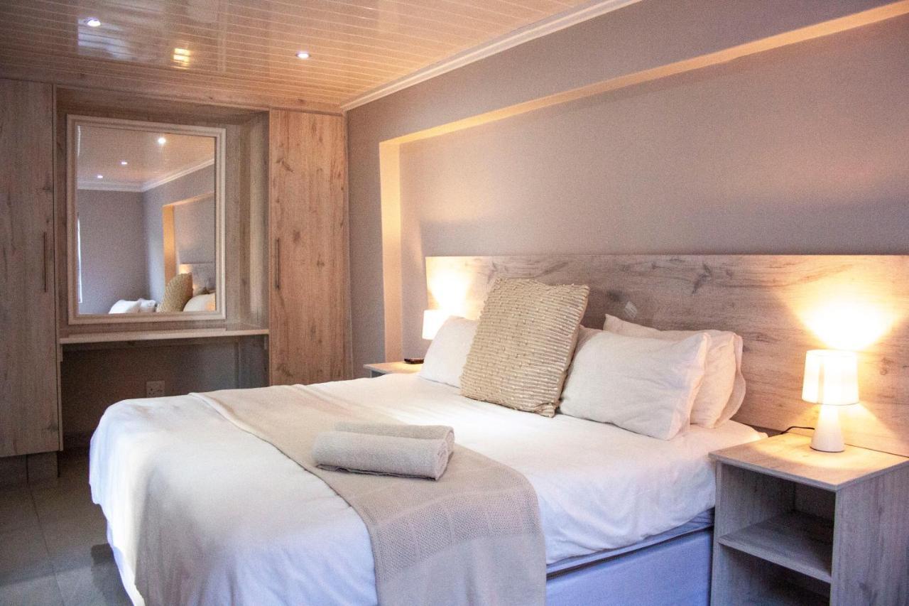 Kelzane Self-Catering Hotell Gonubie Eksteriør bilde